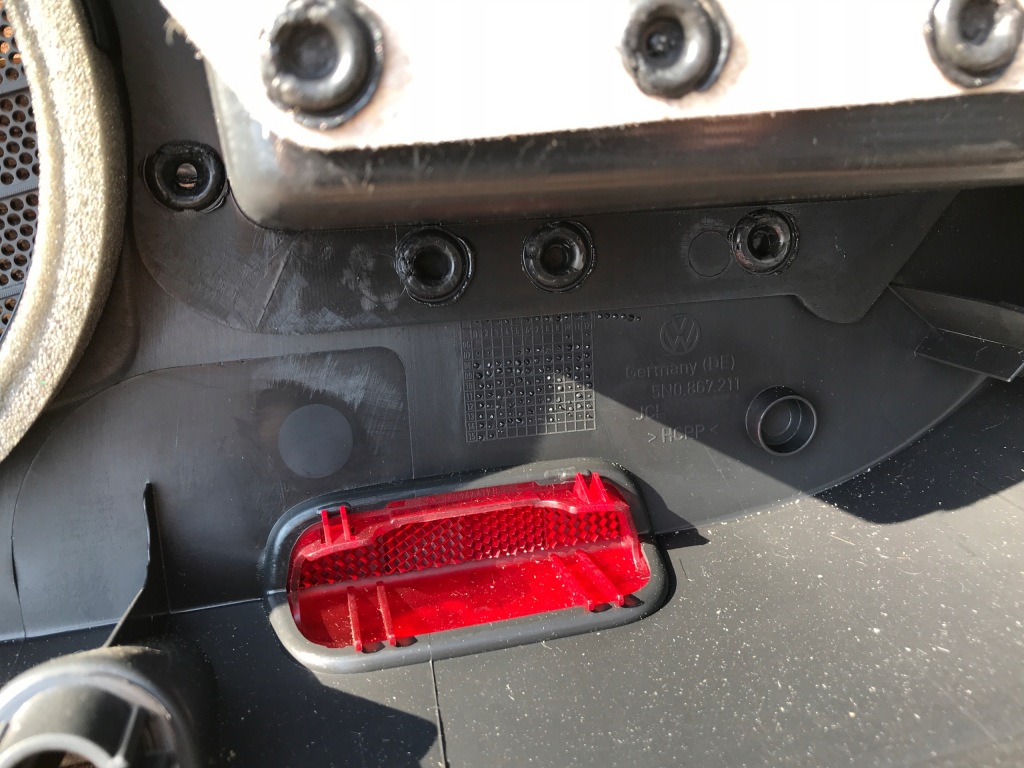 фото №5, Обшивка двері лівий задня vw tiguan 5n0867211