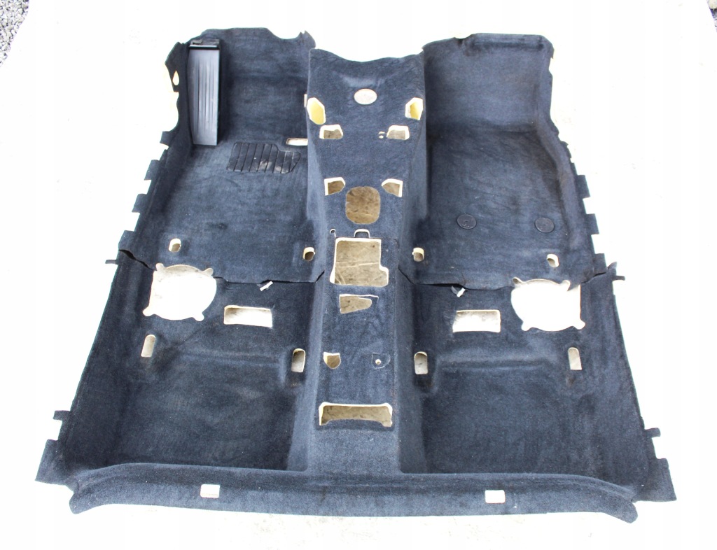 фото №1, Підлога килимок обшивка bmw f20 europa