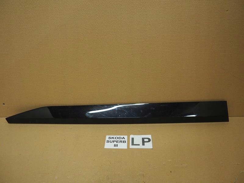 Купить Молдинг декоративная дверь левый перед skoda superb iii