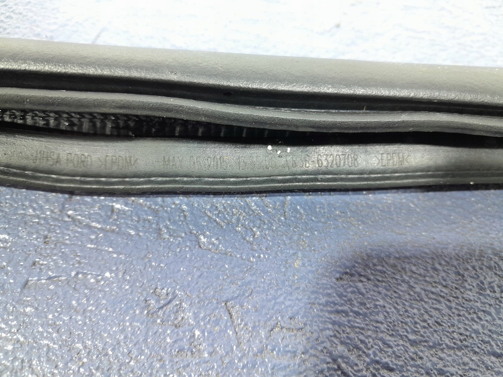 фото №7, Ford mustang vi молдинг уплотнители дверь перед левая