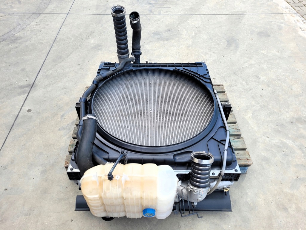 фото №10, Комплект радиатор wody воздуха интеркулер кондиционер туннель volvo fh 4 fh 5