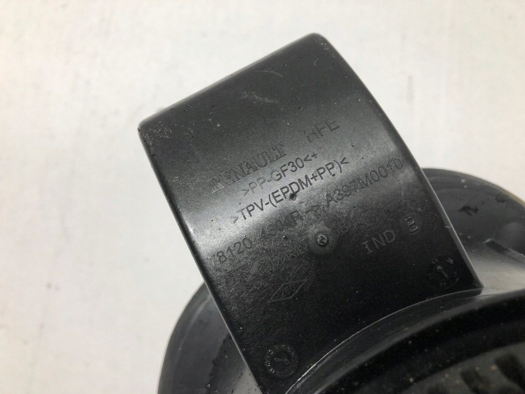 фото №7, Крышка заливной топлива 781204304r renault kadjar