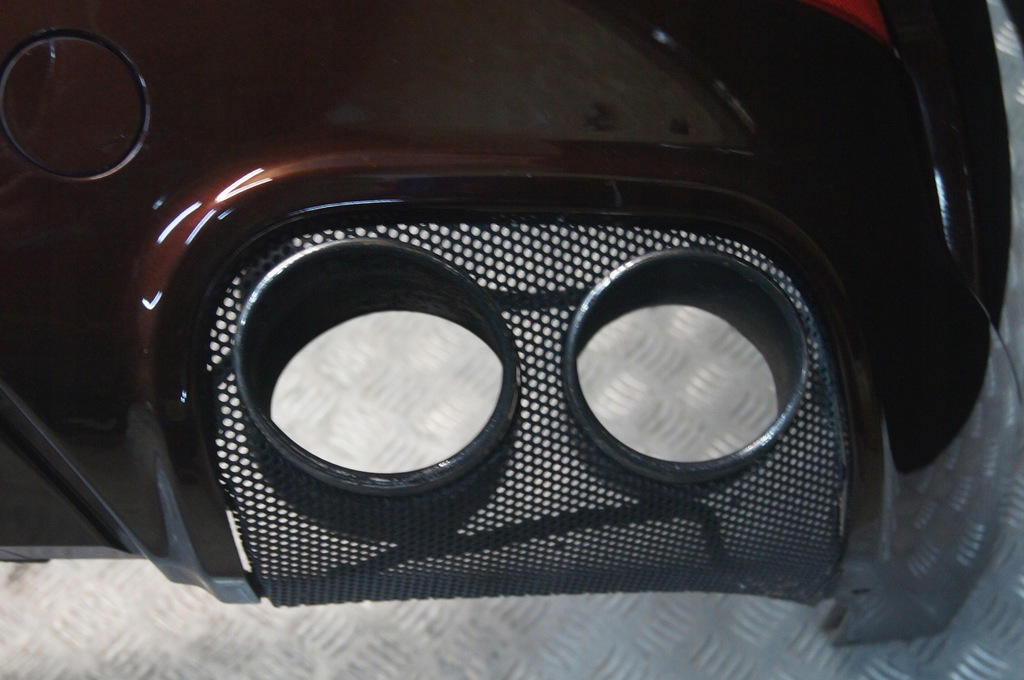 фото №7, Maserati levante бампер задняя задний pdc kompletny