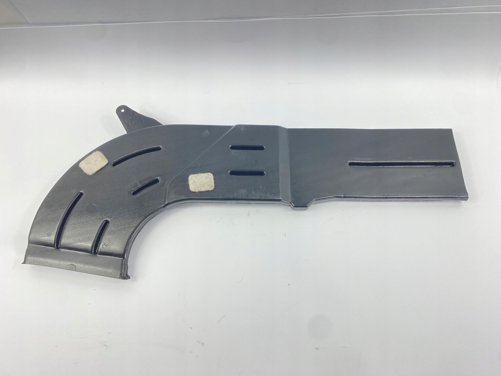 Труба канал обдув воздуха левый mercedes w201 190 2018312146 Киев