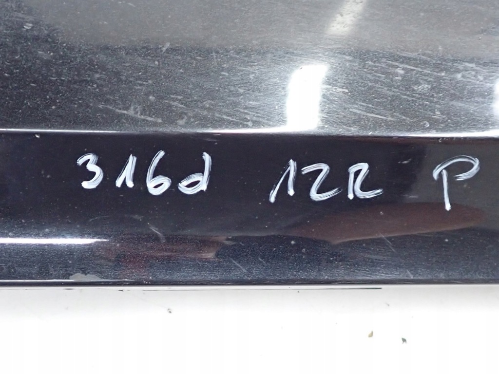 Молдинг накладка порог порог правая bmw 3 e90 рестайлинг  12r Киев