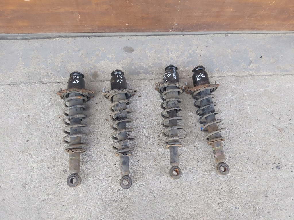 фото №1, Toyota prius ii амортизатор задняя пружина правый