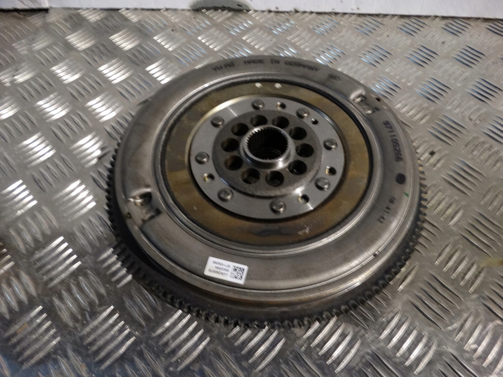 фото №1, Колесо маховик зчеплення panamera 971 гібрид 1