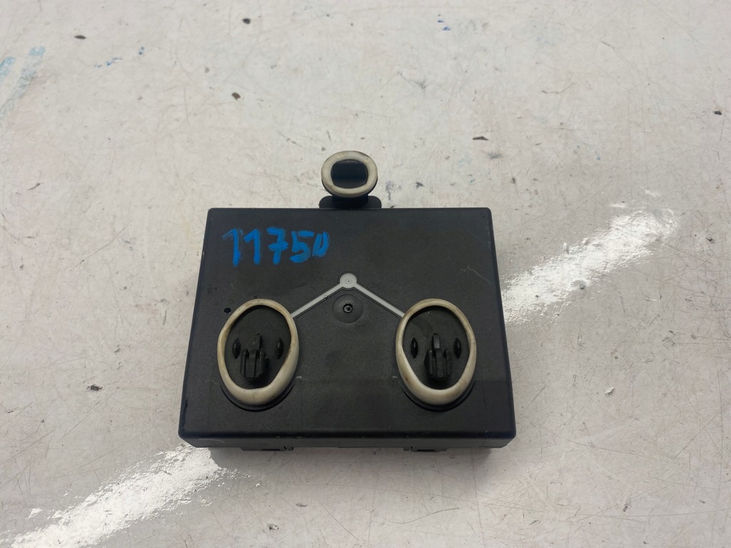 фото №1, Vw touareg модуль дверь правый перед 4h0959792f