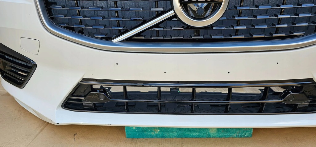 фото №10, Volvo xc60 ii r-design бампер перед hybrid t8