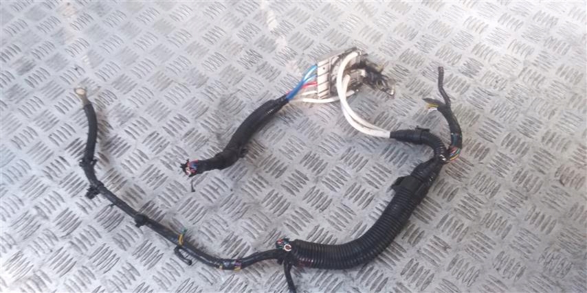 фото №3, Mitsubishi space star ii клемма предохранители