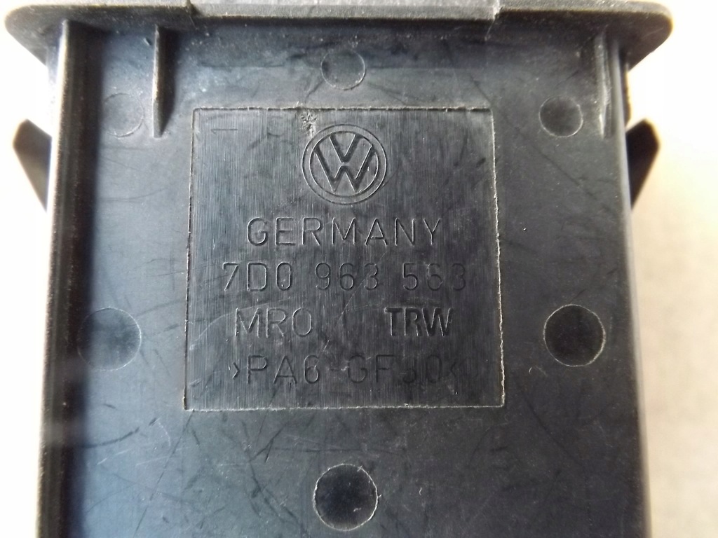 фото №7, Vw transporter t4 кнопка переключатель подогрев сиденье 7d0963563