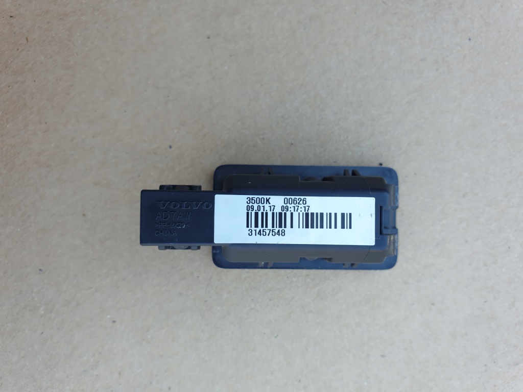 фото №4, Лампа освітлення салону volvo xc90 ii xc40 оригінальний номер