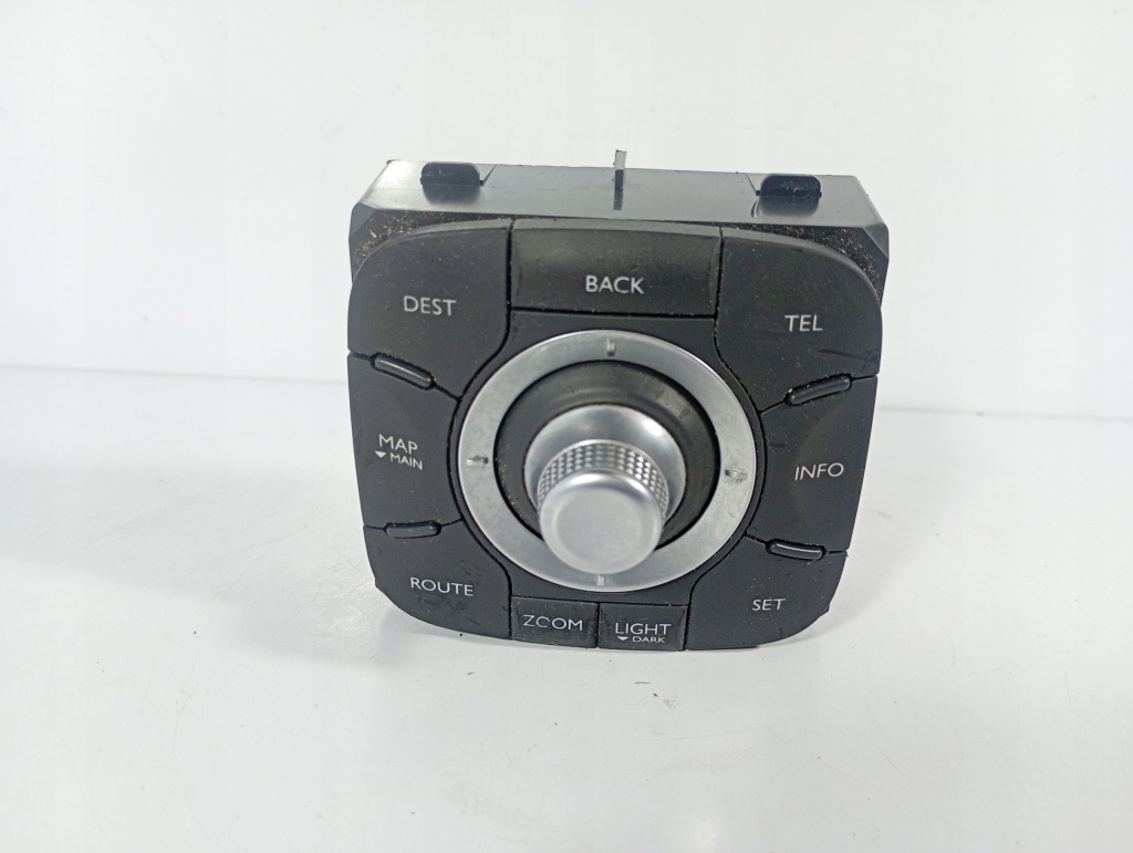 фото №1, Renault vel satis 01-09 панель управление регулировка радио навигация 8200326970