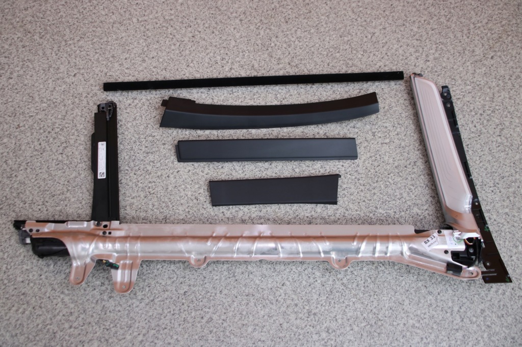 фото №1, Bmw g12 шторка жалюзі задніх двері лампа ліва