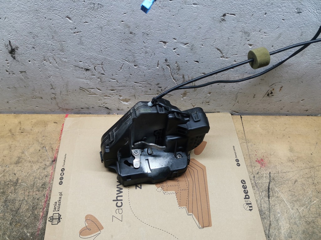 фото №4, Замок двері правий задня mercedes w211 2117300635