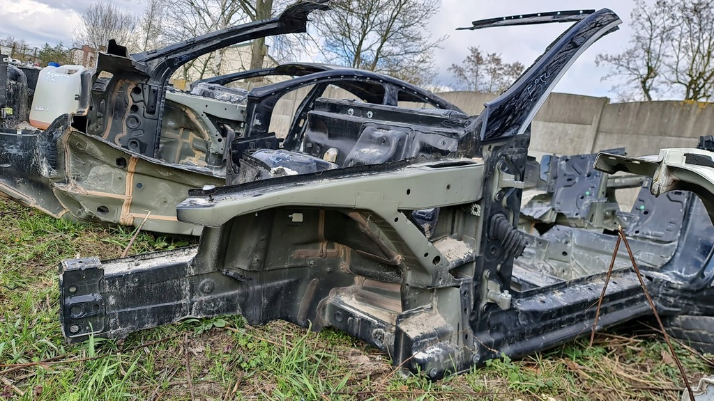 фото №1, Mercedes e w207 207 чверть лівий перед ліва передня