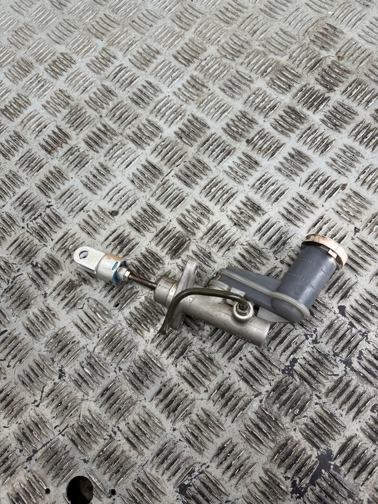 фото №6, Цилиндр сцепления сцепления насос сцепления mitsubishi pajero iv 3.2 did 07r.-