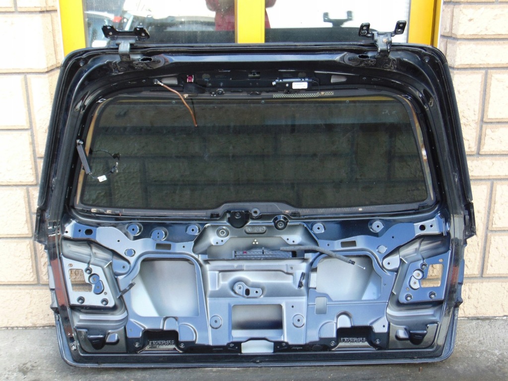 фото №8, Крышка багажника задняя задняя с стекло mercedes w212 kombi 197