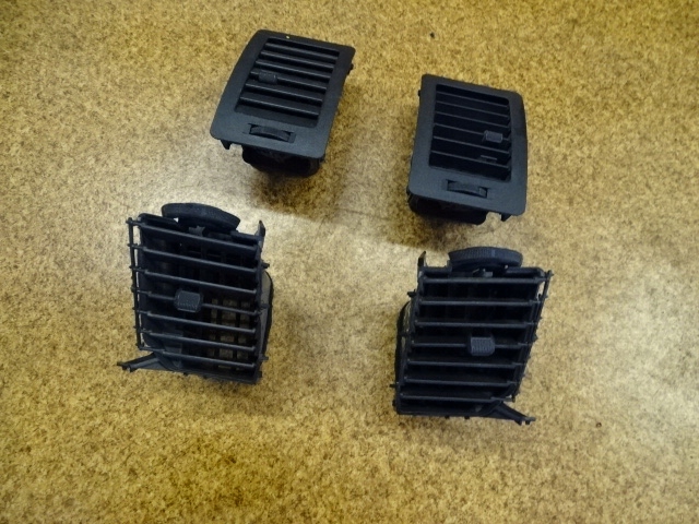 фото №1, Toyota hilux 07r # решётка вентиляции комплект