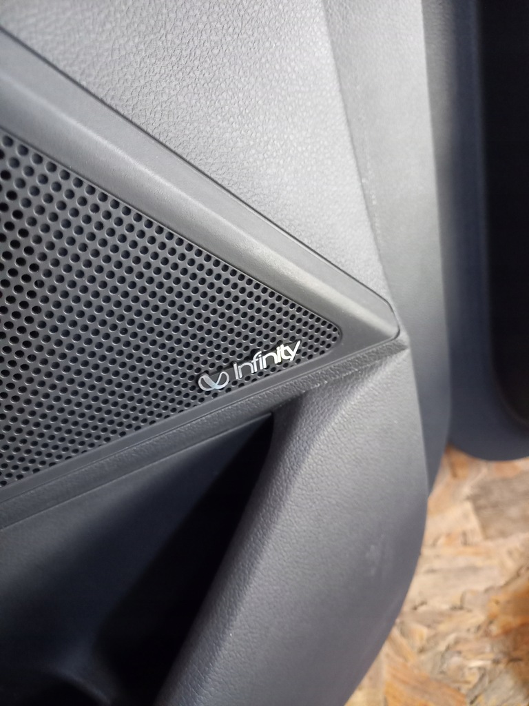 фото №8, Hyundai ioniq обшивки дверь komolet