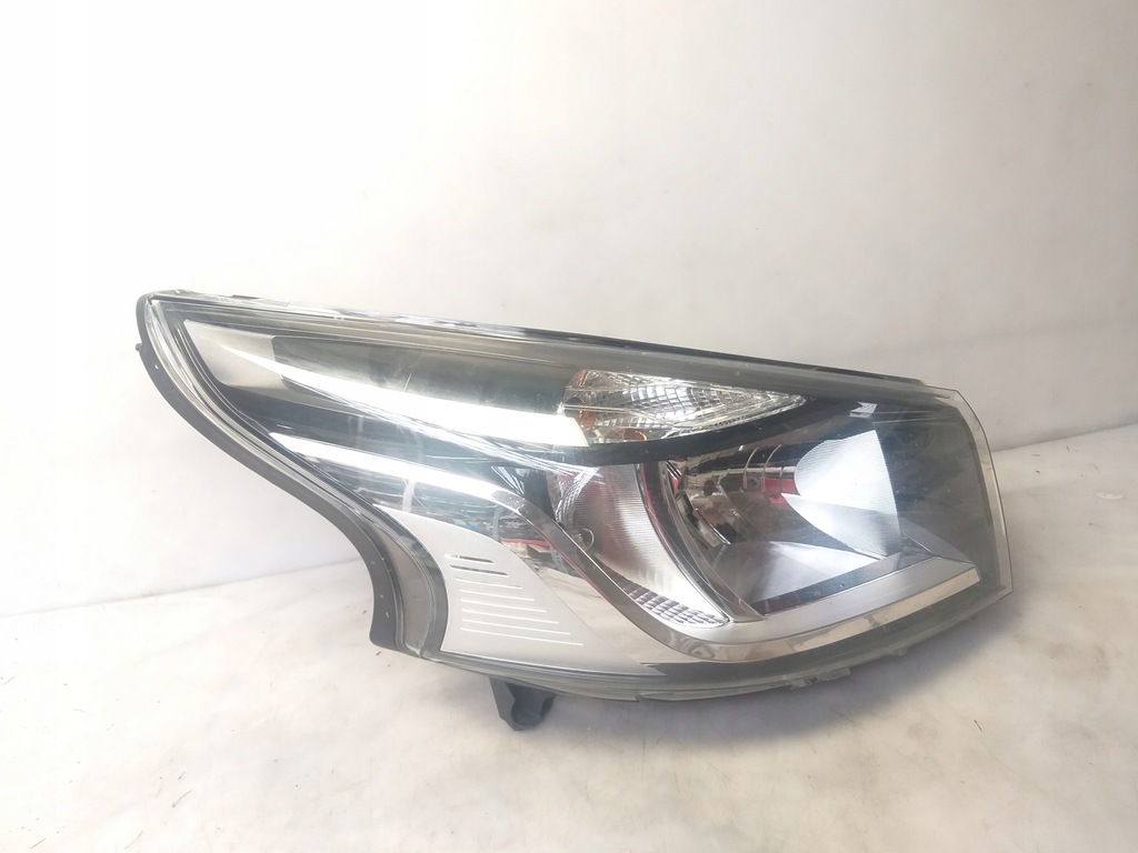 фото №1, Лампа правая перед renault trafic vivaro iii europa