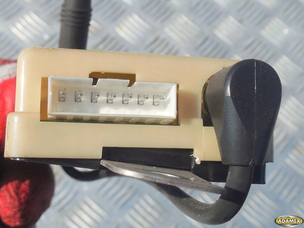 фото №5, Kia carnival i 2.9 02 модуль реле ok54a677roa