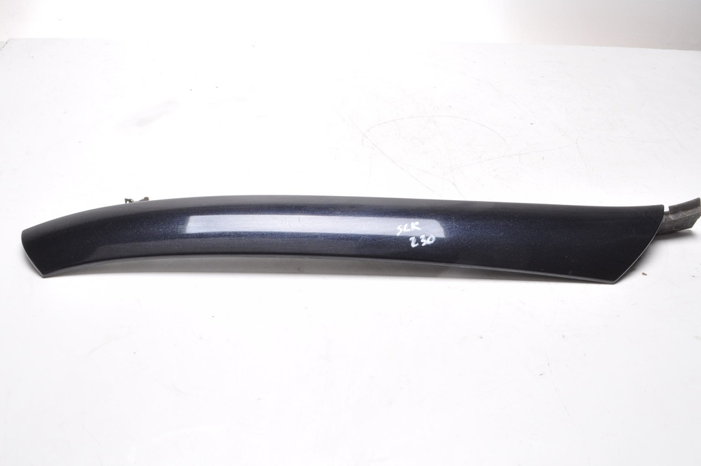 фото №1, Mercedes w170 r170 молдинг стекло передней лобовое