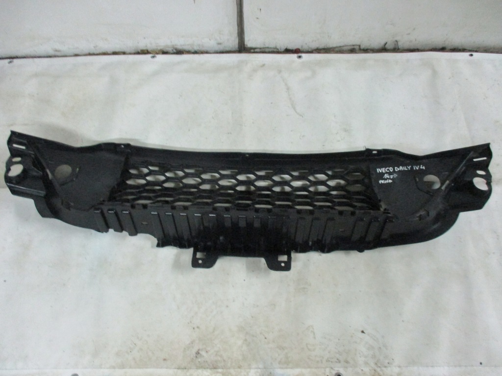 фото №8, Решётка бампера перед передняя iveco daily iv 4 14r-