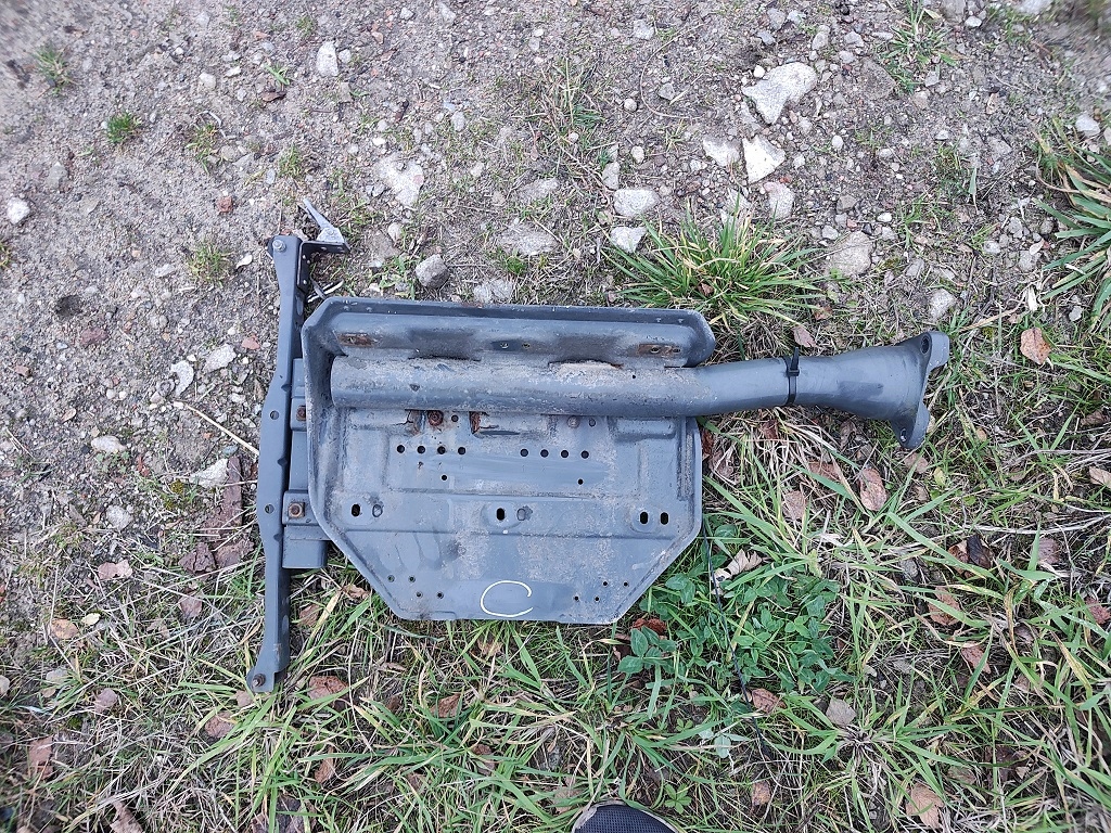 фото №1, Кронштейн крыла задняя кронштейн кронштейн накладка scania r 2054583