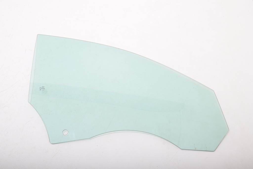 фото №1, Audi a5 8t стекло дверь правая перед sportback 2016r