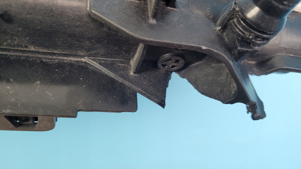 Bmw 5' g31 540d xdrive 18r 3.0d радіатор води 8590047 Доставка