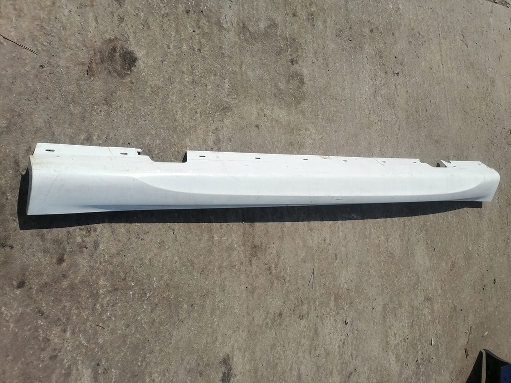 фото №1, Левая молдинг накладка порог порог bmw e84 x1