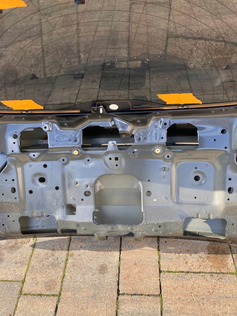 Крышка багажника задний  задняя jaguar e pace e-pace Оригинал