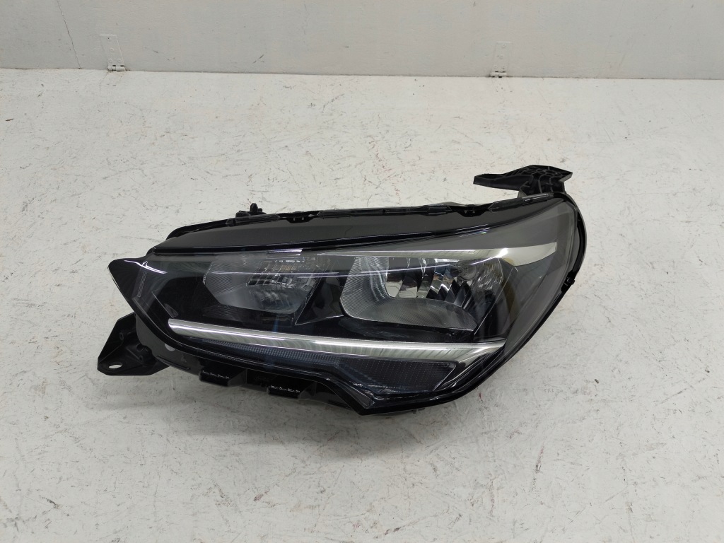 фото №1, Лампа перед левый левая обычная opel corsa f 3916261827