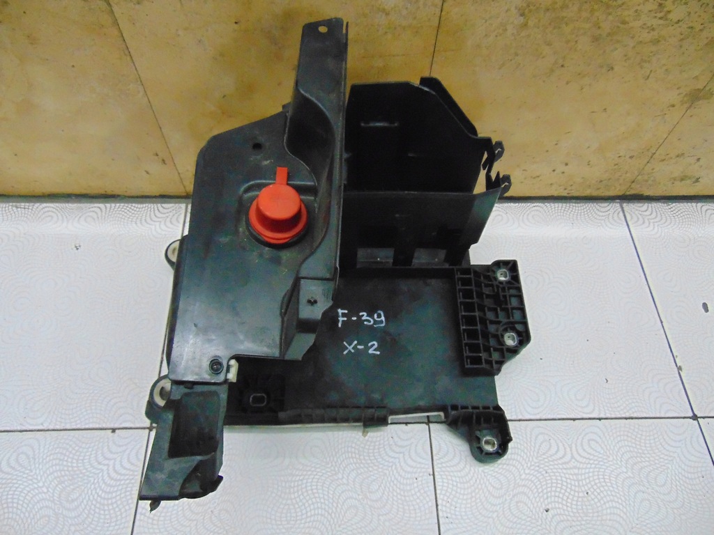 фото №1, Основание аккумулятор bmw x2 f39