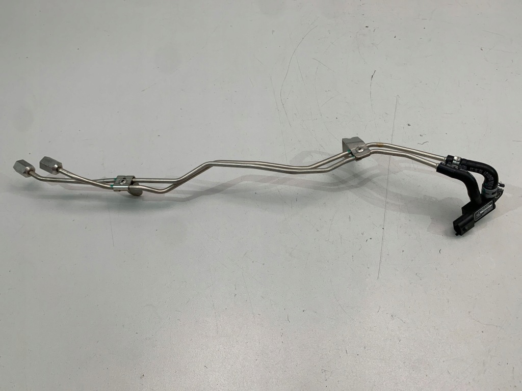 Купити Volvo s90 ii t8 трубка egr 31684315