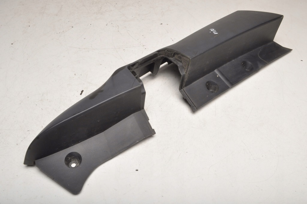 фото №1, Mercedes vito w447 захист лампи задня a4476941525