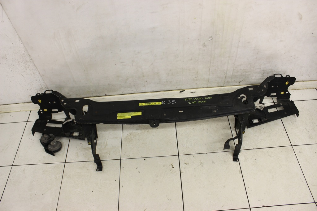 фото №1, Pas передній верхній панель фари volvo xc90 02r-