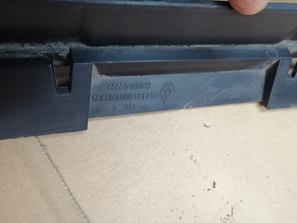 фото №4, Решётка бампера renault clio ii lift thalia i lift