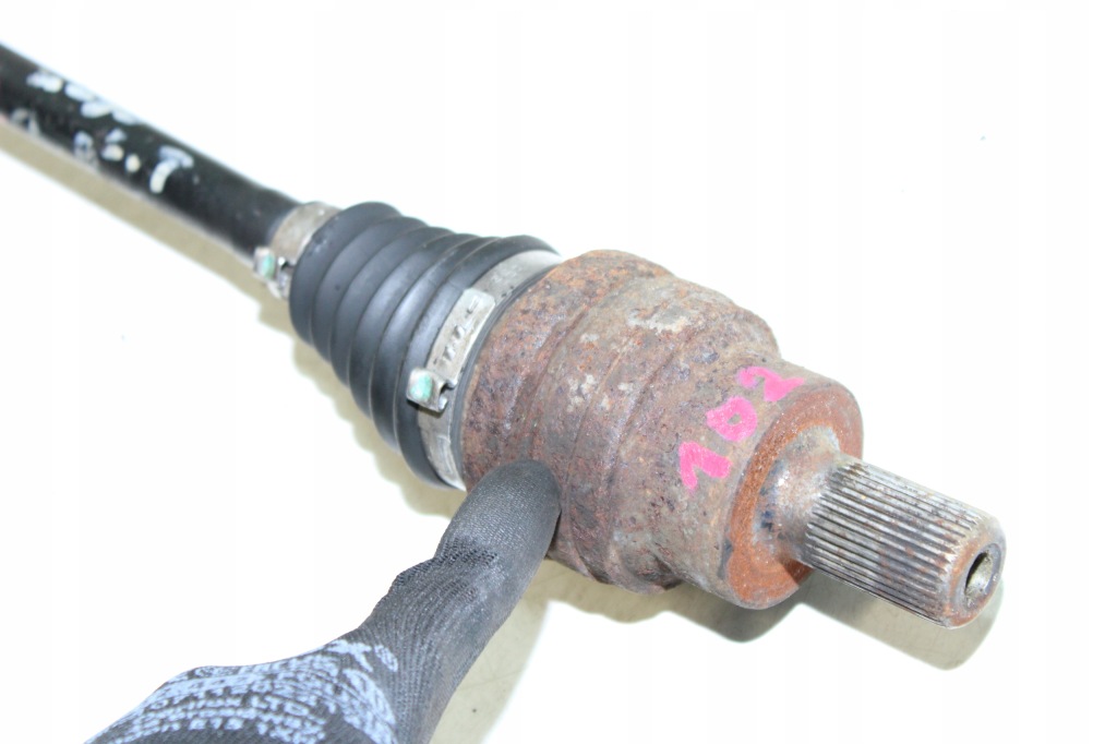 Volvo xc90 2.4 2.9 приводной вал левая левый задний p30651528 в Украине