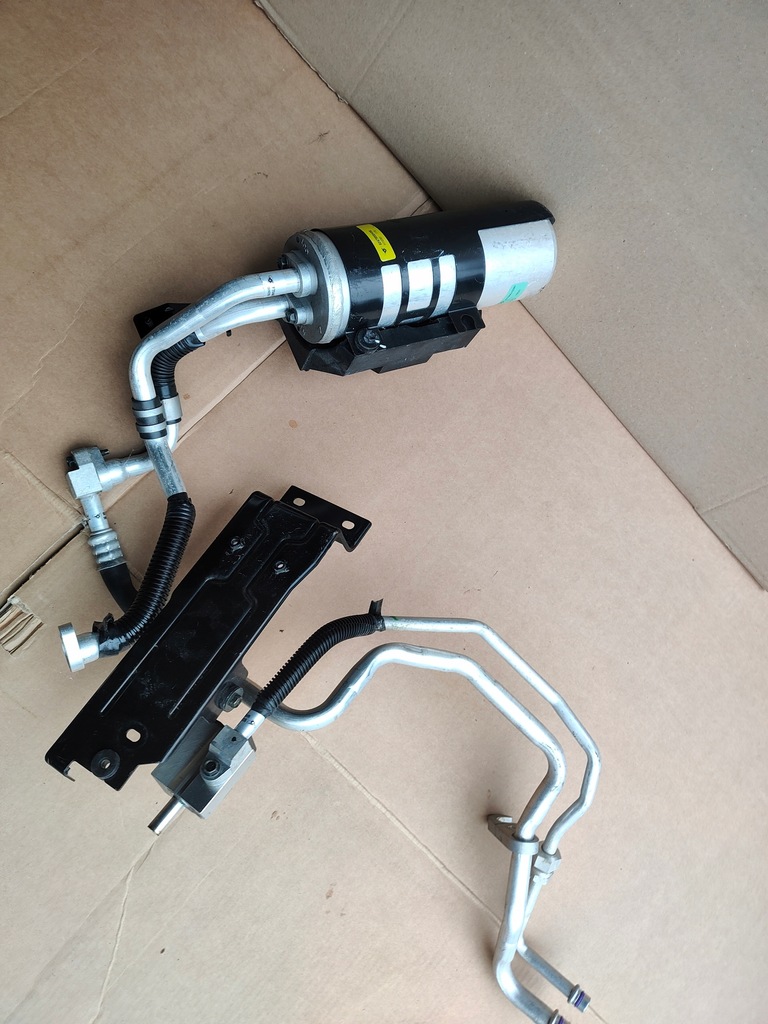 фото №1, Провода трубки кондиционера трубка nissan leaf ii ze1 2 осушитель 924414nr1b