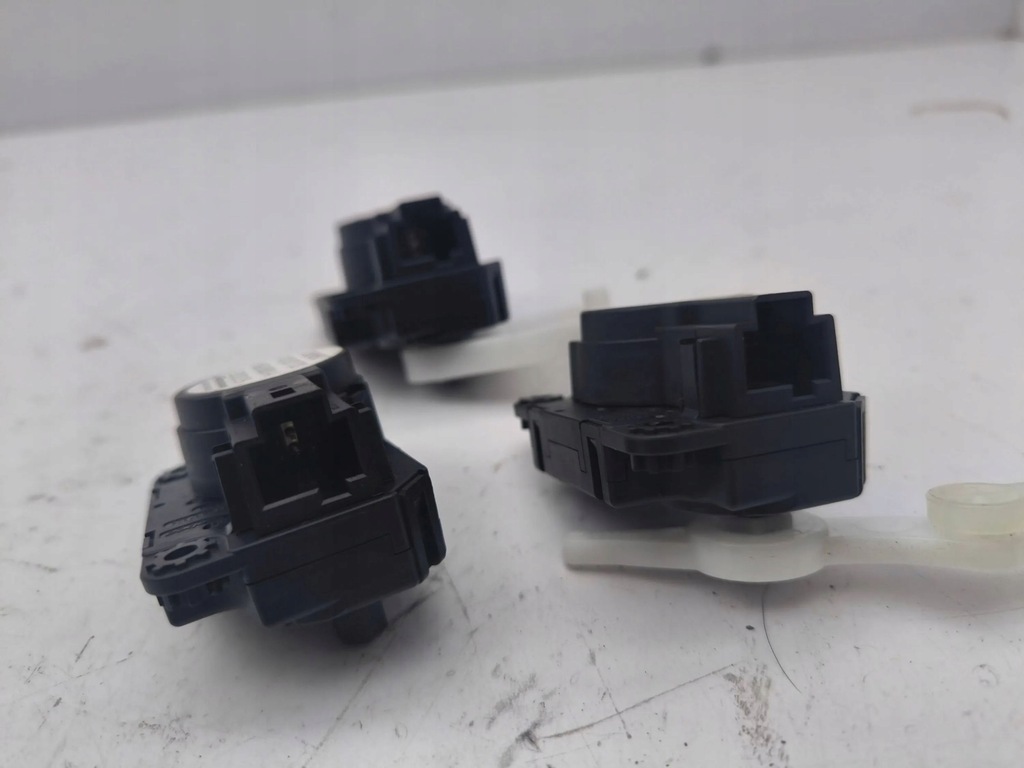 фото №5, Renault zoe 2019 комплект двигатели вентилятор