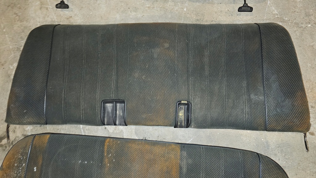 фото №6, Обивка сиденья заднее сиденье bmw e30 sedan