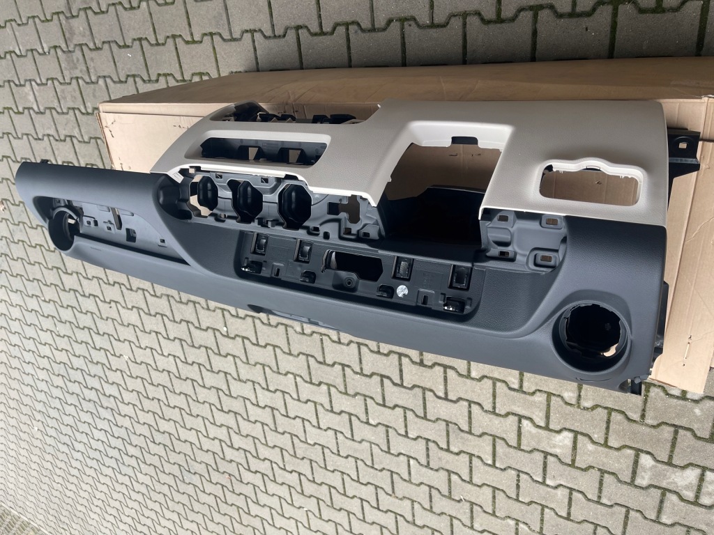 фото №11, Приборная панель приборная оригинал консоль приборная панель mercedes w247 b klasa org idealna