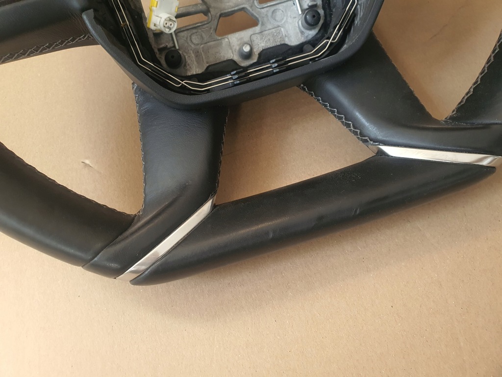 фото №4, Повітропровід шкіра citroen ds7