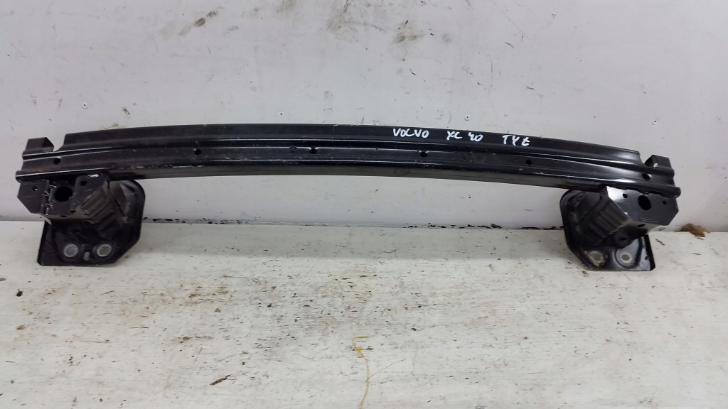 фото №1, Балка бампера задня volvo xc40 32291421