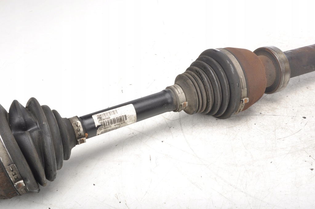 Volvo s60 2 2.0 d3 приводной вал правая p31367543 механическая коробка передач Недорого