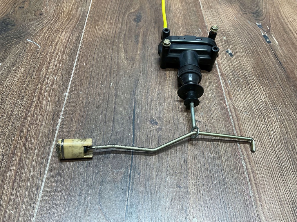 Привід центрального замка двері mercedes-benz sl r129 a1248001775 Оригінал