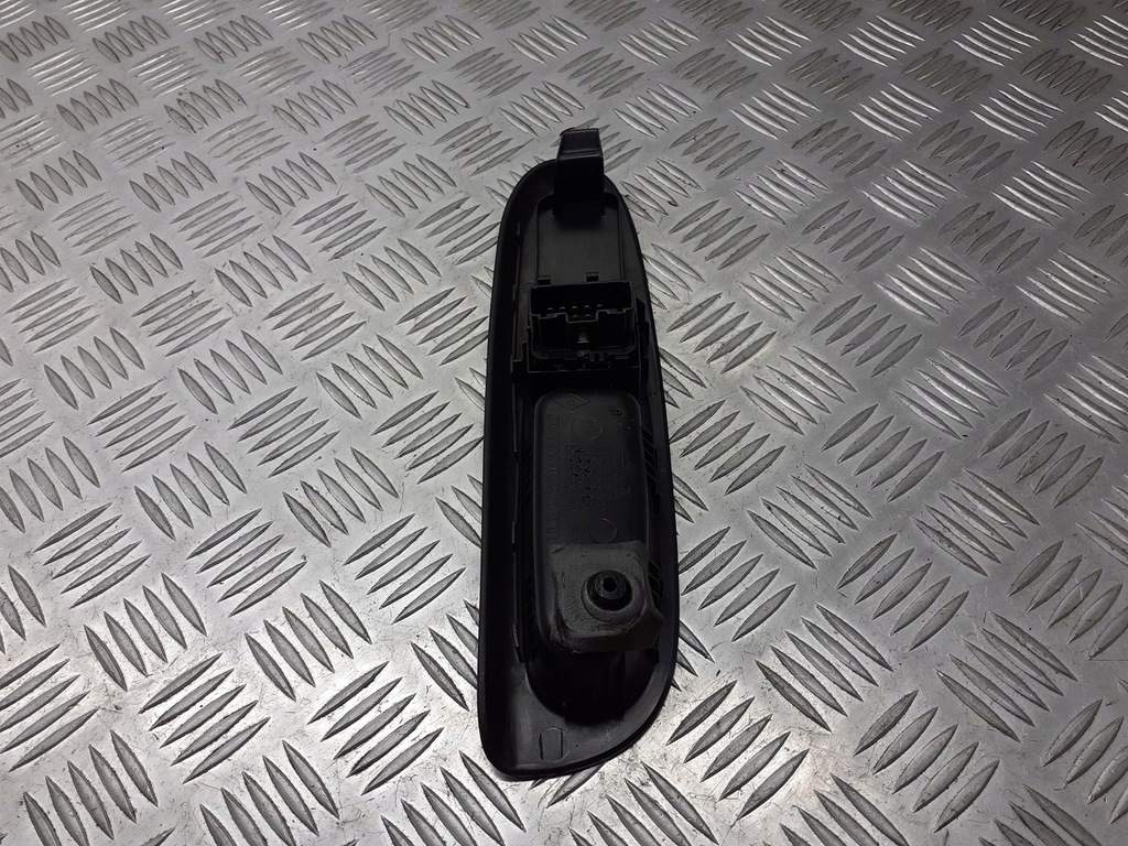 фото №2, Панель вікон водія renault clio ii