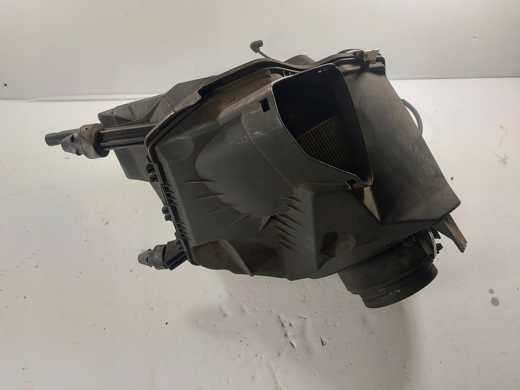 фото №5, A6 c6 фильтр воздуха 2,0 tfsi 4f0133835f